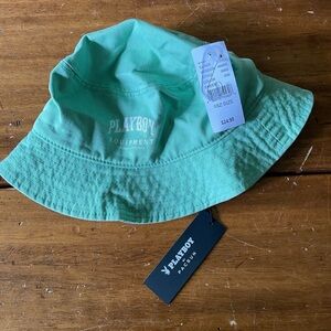 NWT New Playboy Pacsun Bucket Hat Green